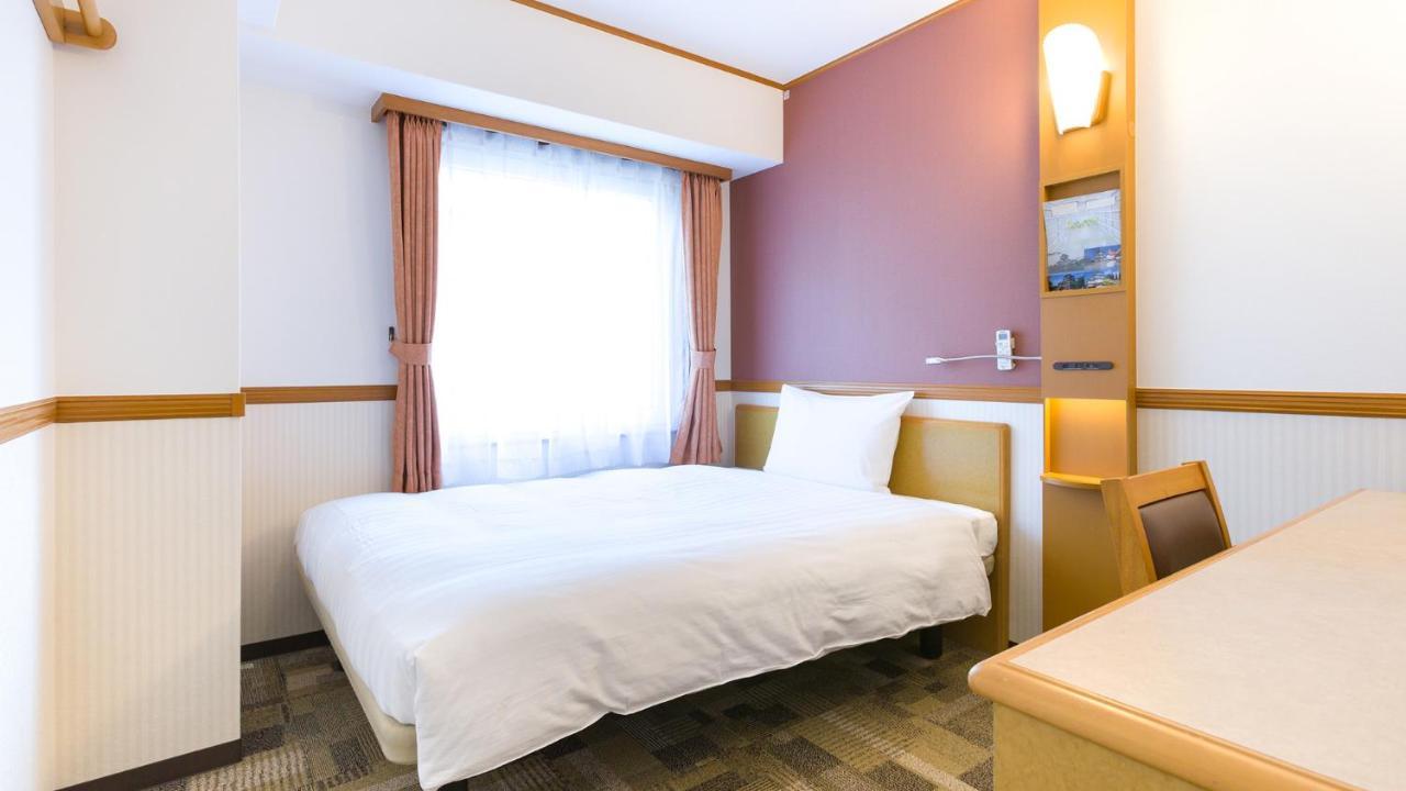 Toyoko Inn Musashi-Nakahara Ekimae Kawasaki  Exteriör bild