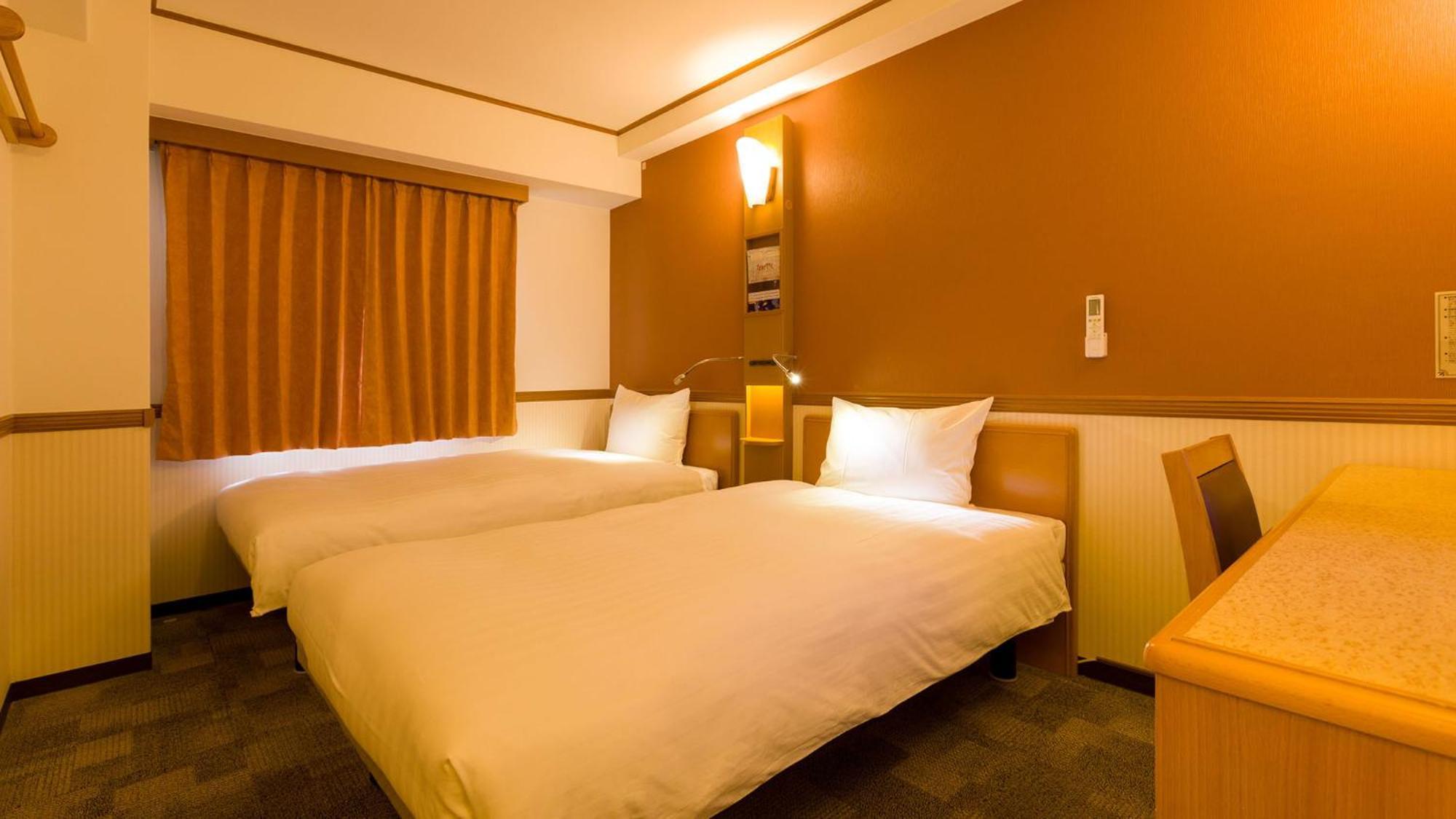 Toyoko Inn Musashi-Nakahara Ekimae Kawasaki  Rum bild