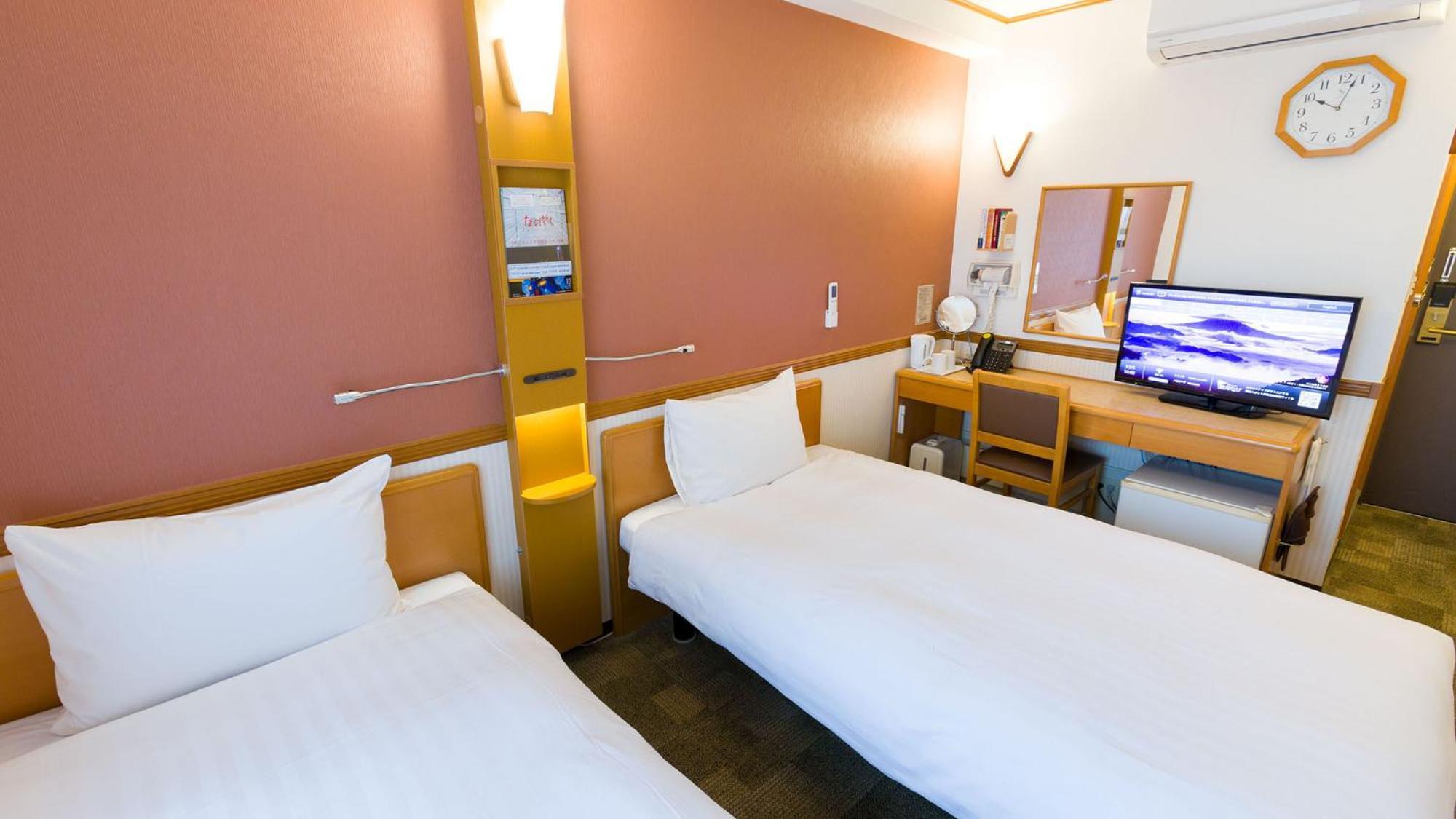 Toyoko Inn Musashi-Nakahara Ekimae Kawasaki  Rum bild